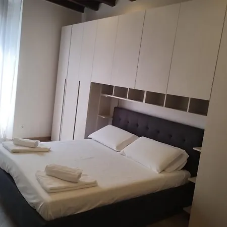 Piacere In Corso Apartman