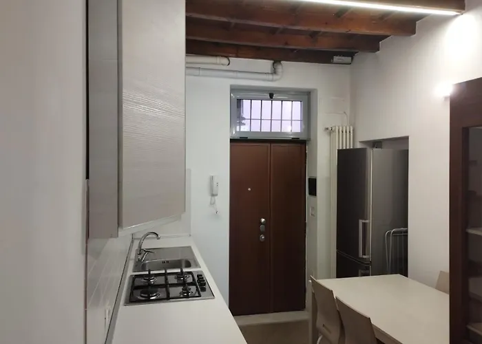 Piacere In Corso Milan